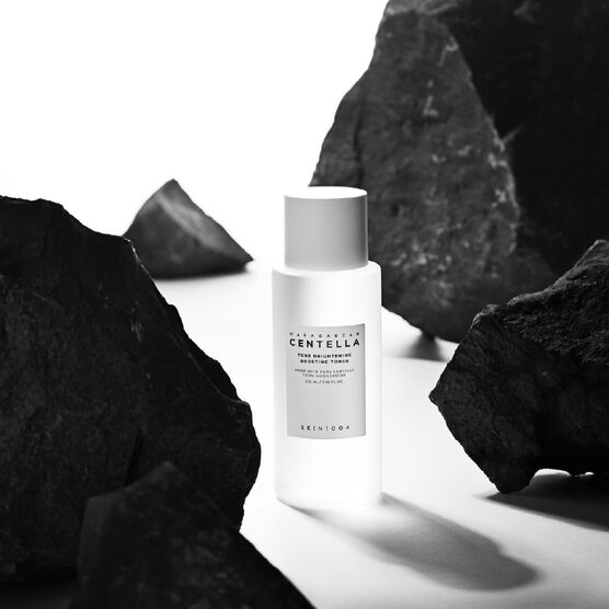 SKIN1004 TONE BRIGHT BOOSTING TONER 210